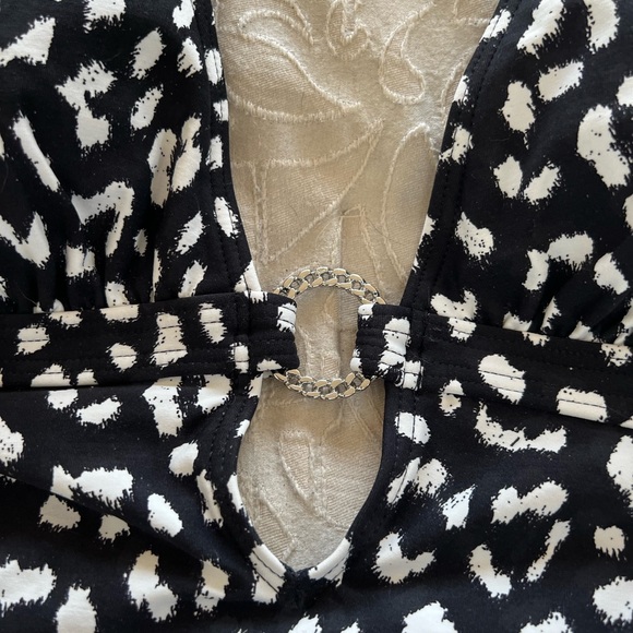 NEW MICHAEL KORS ONE PIECE SWIMSUIT - Picture 6 of 11